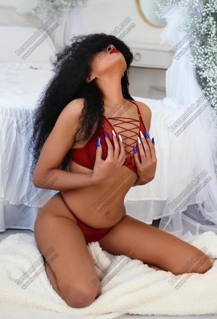 Xénia - +36 30 431 5926 - popoimado foto